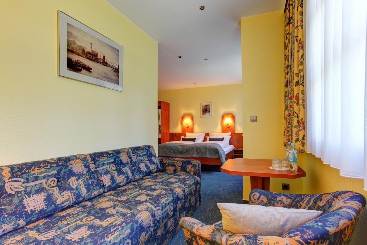 Hotel Elbinsel Free Parking Hamborg